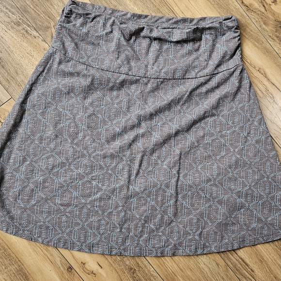 Skirt - Picture 4 of 4